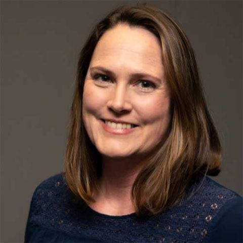 Headshot of Jennifer McCauley