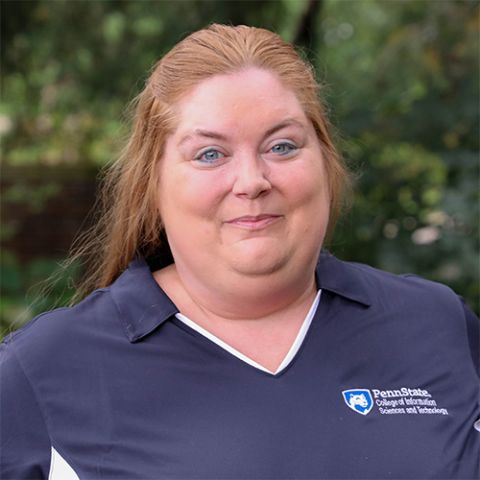 Headshot of Trisha McKee