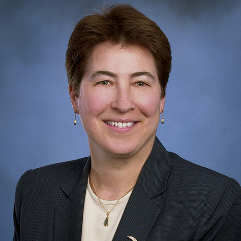 Headshot of Eileen Trauth
