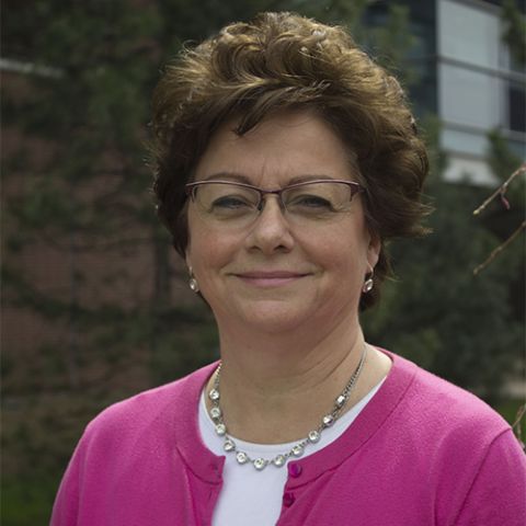 Headshot of Kathy Wiest
