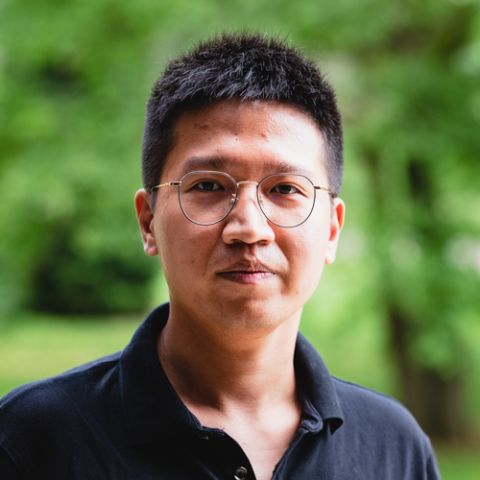 Headshot of Wenbo Zhang