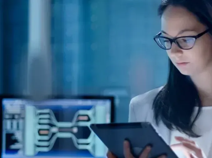 Computer scientist doing analysis.