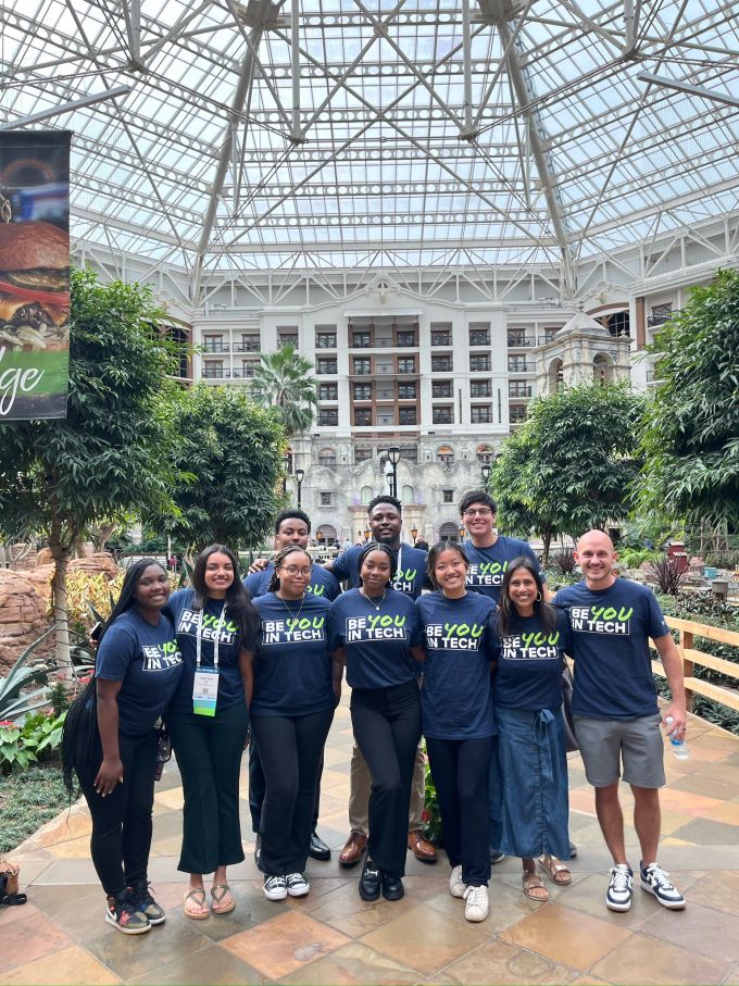 Students pose at the Tapia Conference