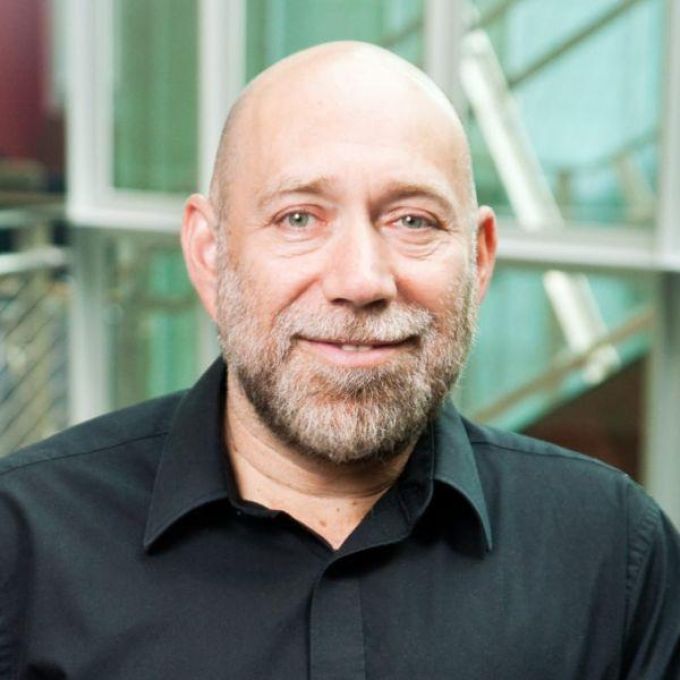 Photo of Dan Roth