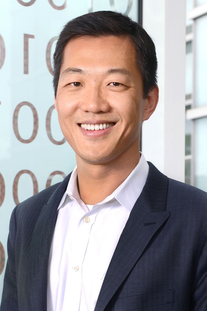 Headshot of Wenke Lee