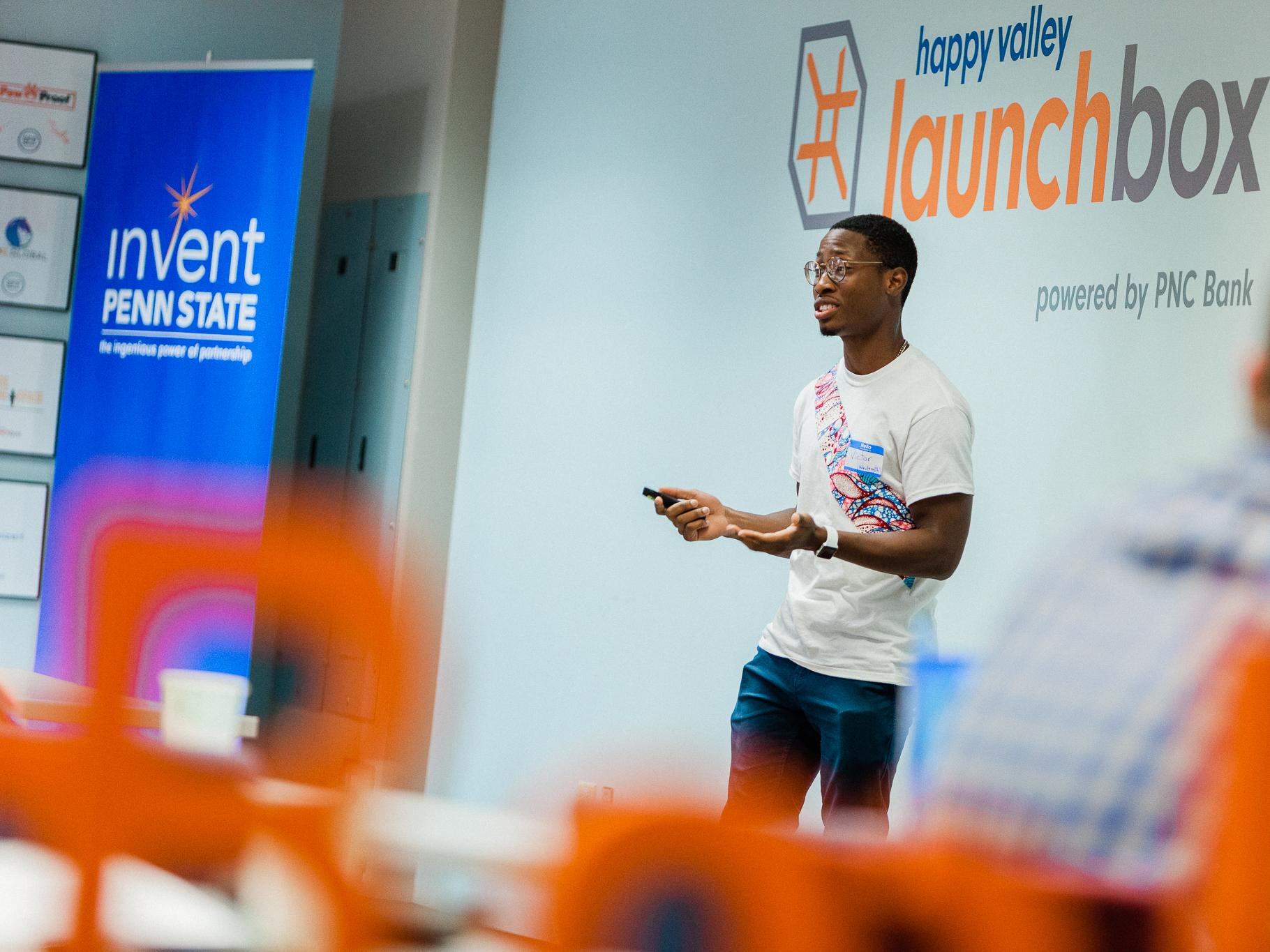 6 student startups each receive $15,000, selected into Summer Founders program